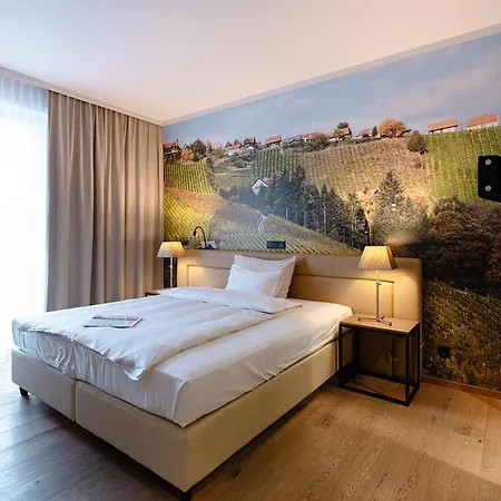 Stainzerhof 호텔 4*