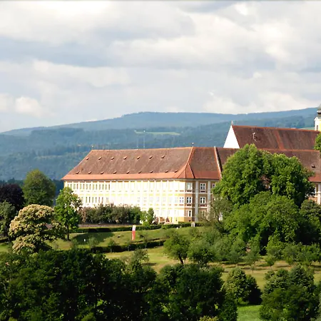 Stainzerhof Hotel 4*